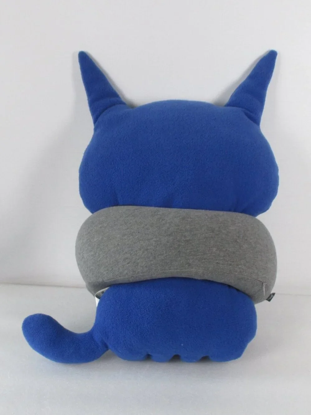 SET OF TWO:  FlyHugz® + BON VOYAGE TRAVEL PILLOWS✈️🧳